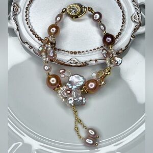 Handmade Freshwater Premium Keshi Pearl Butterfly 🦋 Edison Pearl Bracelet
